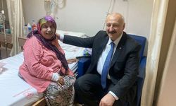 Başkan Çebi hastalara moral olmaya devam ediyor