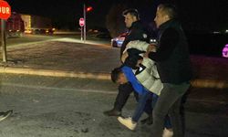 Habersiz aldığı teyzesinin aracıyla polisten 60 kilometre kaçan hırsızlık şüphelisi yakalandı