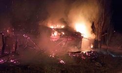 İskilip’te yangın: 1 ev ve ahır yandı