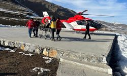 Van’da ambulans helikopter hamile kadın için havalandı