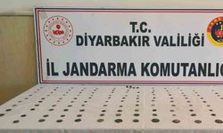Diyarbakır’da 150 adet sikke ve obje satmaya çalışan 2 şüpheli yakalandı