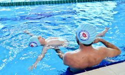 Büyükşehir'in yüzme kursuna yoğun ilgi!