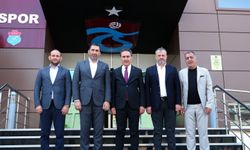 Gençlik ve Spor İl Müdürü Arıcıoğlu’ndan Trabzonspor'a ziyaret