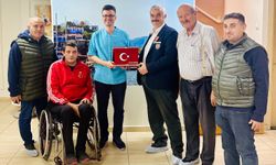 Şehit ve gazi ailelerinin her zaman yanında olan Mustafa Çankaya'ya anlamlı plaket!