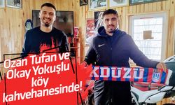 Ozan Tufan ve Okay Yokuşlu köy kahvehanesinde!