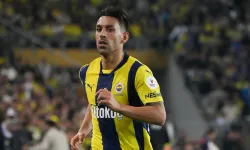 Fenerbahçe, Trabzonspor karşılaşmasında sakatlanan İrfan Can Kahveci’nin sol üst arka adele kas tendon bileşkesinde kısmi yırtık tespit edildiğini ve oyuncunun tedavisine başlandığını açıkladı.