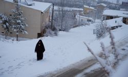 Bayburt’ta beklenen kar Pazar günü geliyor hava sıcaklıkları 10 derece birden düşecek