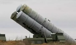 Yunanistan S-300 hava savunma sistemlerini o ülkeye devredecek