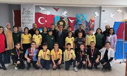 Trabzon'un gururu oldular! Madalyaları topladılar...