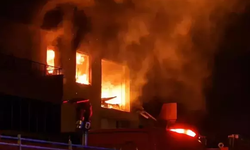 Apartmanda doğal gaz patlaması!  1'i ağır 12 yaralı