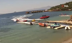 Deniz yatağı  kıyıdaki tekneye  çarptı! Suda can pazarı