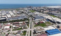 225 fabrika işçisi yedikleri tatlıdan zehirlendi!