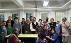Giresunlu kadın kuaförlerden bakım merkezinde ücretsiz hizmet