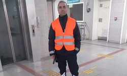 Kendisini uyaran güvenlik görevlisini darbedip öldürdü!