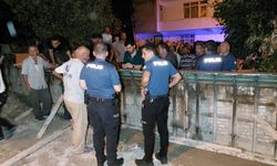 "Tapulu arsam" diye yolu beton duvar ile kapatınca mahalleli isyan etti