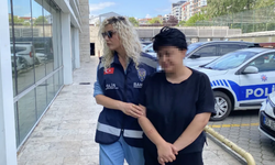 Sevgilinden ayrıl diyen annesini  bıçakladı!