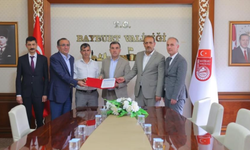 Bayburt’ta 300 milyon liralık tarım yatırımında imzalar atıldı
