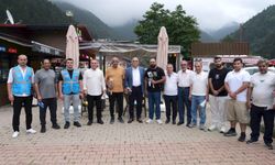 Uzungöl’de işletmeler ziyaret edildi, turistlere ihbar hattı tanıtıldı