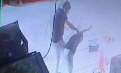 Marulu beğenmeyen müşteri, market çalışanı çocuğu darp etti
