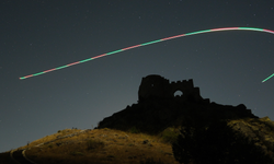 700 yıllık Kov Kalesi’nde Perseid meteor yağmuru büyüledi