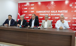 CHP heyeti, saha çalışmaları kapsamında Trabzon'da gazetecilerle bir araya geldi