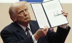 ABD'ye gidecekler dikkat! Trump imzaladı, 100 bin dolarlık ek ücret