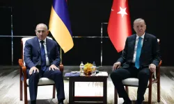 Erdoğan, Aliyev ve Paşinyan'la Çin'de görüştü