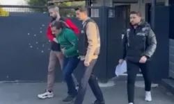 3 bin kilometre uzaklıktan  midesinde uyuşturucu getirdi!