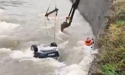 Mezar yeri bakmaya giderken dereye uçtular!