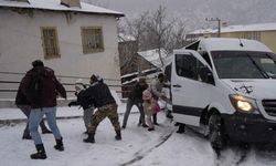 Gümüşhane’de kar esareti