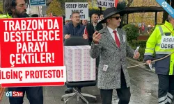 Trabzon'da destelerce parayı çektiler! İlginç protesto...