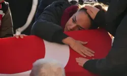 Şehit polisler için düzenlenen törende gözyaşları sel oldu!