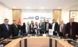 Filistinli öğrencilerden KTÜ rektörüne ziyaret