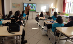 Bayburt'ta öğrencilere sıfır atık ve çevre farkındalığı eğitimi verildi