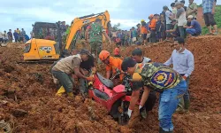 Güney Asya’da büyük felaket: Can kaybı 1700’ü aştı