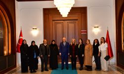 Vali Yıldırım Lösemi ve Engelli Gönüllüleri Derneğini kabul etti