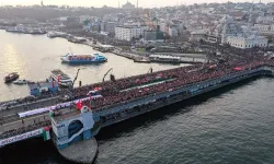 Galata Köprüsü’nde Filistin yürüyüşü