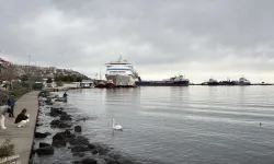 'Astoria Grande' kruvaziyeri Samsun’a demirledi