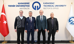 TÜHİS Genel Sekreteri KTÜ Rektörü Prof. Dr. Hamdullah Çuvalcı’yı ziyaret etti