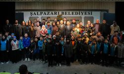 Trabzon'un bazı ilçelerinde "Trabzon'un Kayıp Yılları: Muhacirlik" oyunu sahnelendi