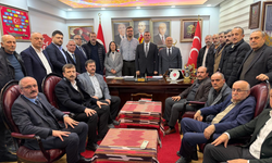 MHP Trabzon'da belediye meclis üyelerinin katılımıyla yerel sorunlar masaya yatırıldı