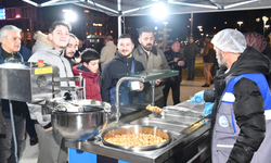 Ortahisar Belediyesi Kandil geleneğini sürdürdü