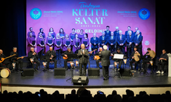 Trabzon’da Türk halk müziği rüzgarı esti