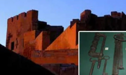 Kent Konseyi tarihi Bayburt Kalesi'ne ait anahtar için girişimde bulunacak