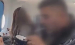 Uçakta sigara içen yolcuya ağır ceza! Kara listeye alındı