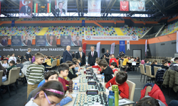 Trabzon'da 325 bin TL ödüllü satranç turnuvası