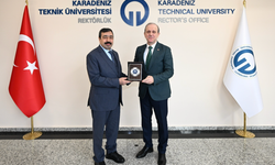 İKÇÜ Rektörü Prof. Dr. Saffet Köse’den KTÜ’ye Ziyaret