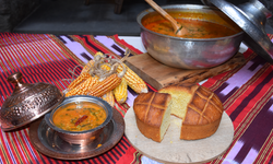 Karadeniz'de kış aylarında en çok tercih edilen karalahana çorbası oldu