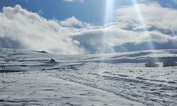 Bayburt’un yüksek kesimlerinde kar erimesine bağlı çığ riski devam ediyor