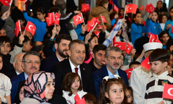 Vali Şahin, Tekne Orucu etkinliğinde 2500 çocukla buluştu